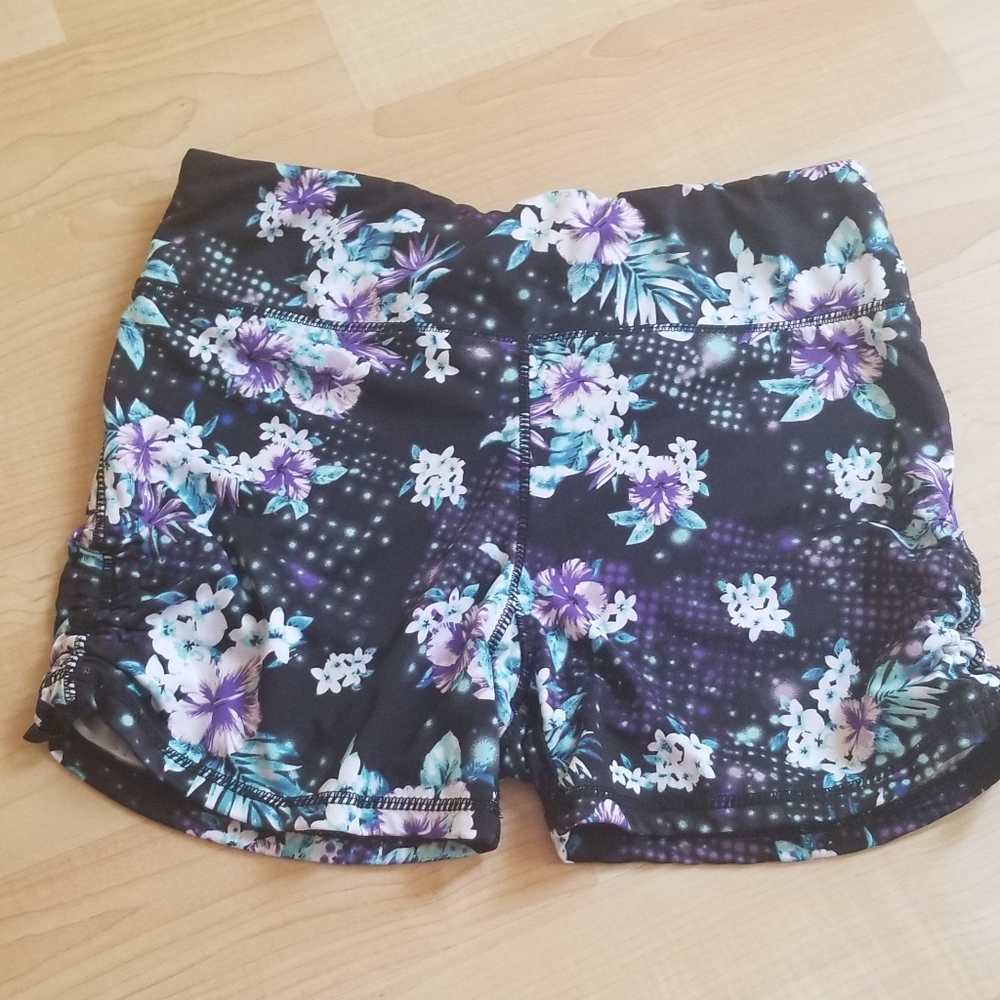 Forever 21 Foral print shorts